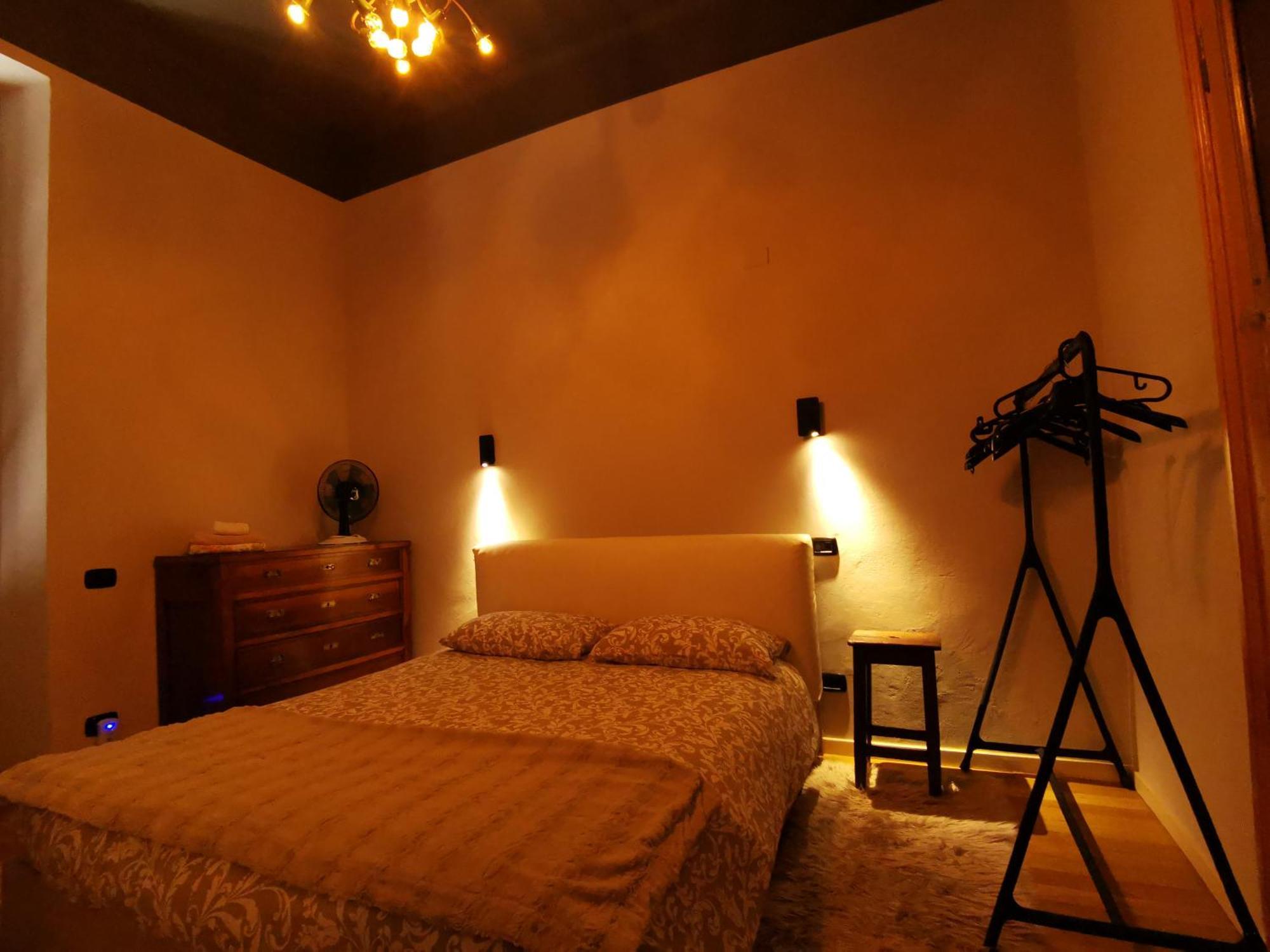 Malnate Curt Da Beta - Casa Vacanze Con Giardino, In Corte Del XVIII Secolo מראה חיצוני תמונה